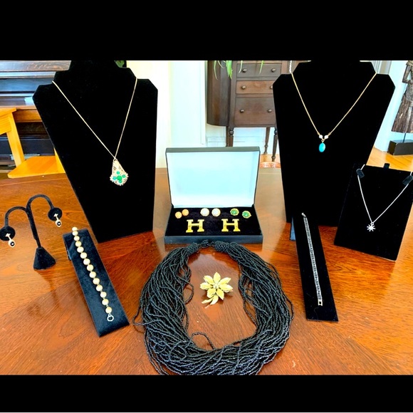 Vintage Jewelry Lot - Picture 1 of 11